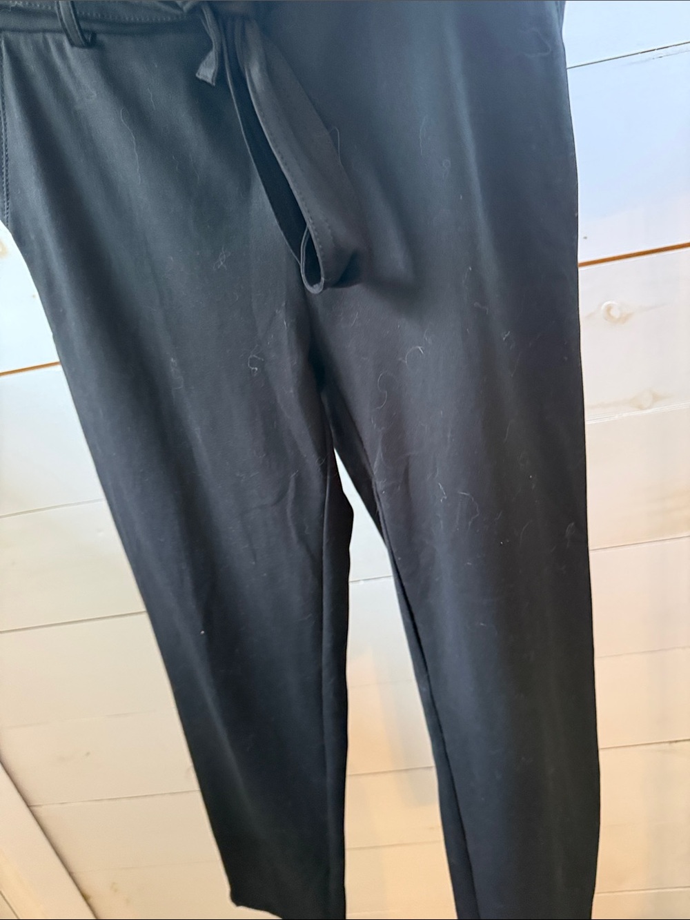Nicole Miller Black Tie-Waist Tapered Pants - Picture 3 of 6